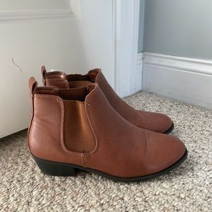 Brown leather ankle boot